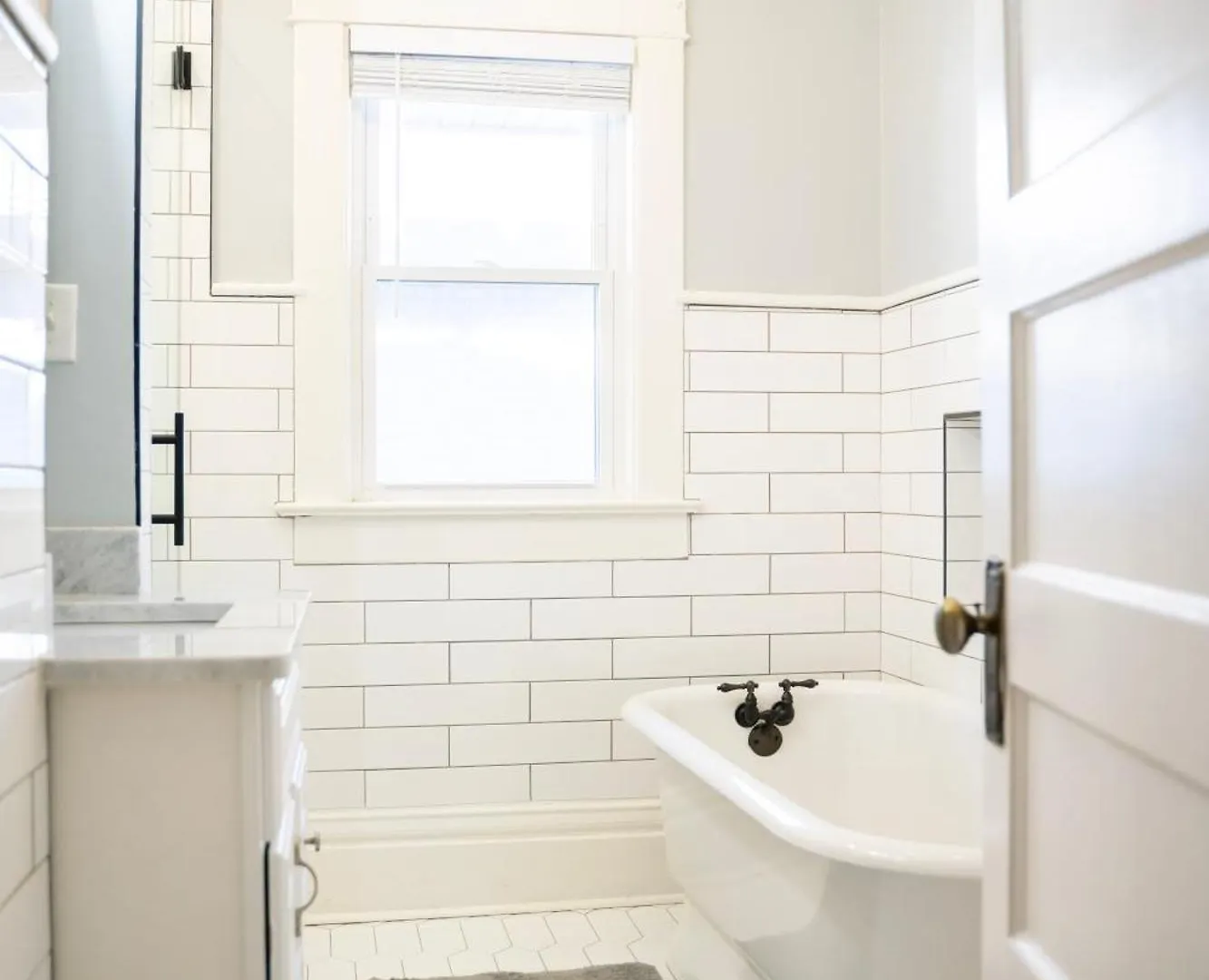 Luxe Midtown Pool Home-Beale St, Graceland-10 Mins Memphis Villa