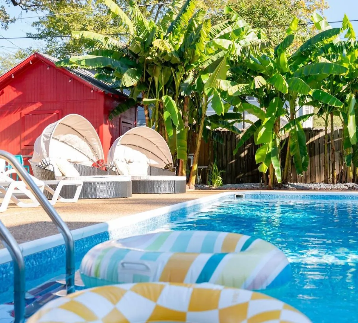 Luxe Midtown Pool Home-Beale St, Graceland-10 Mins Memphis